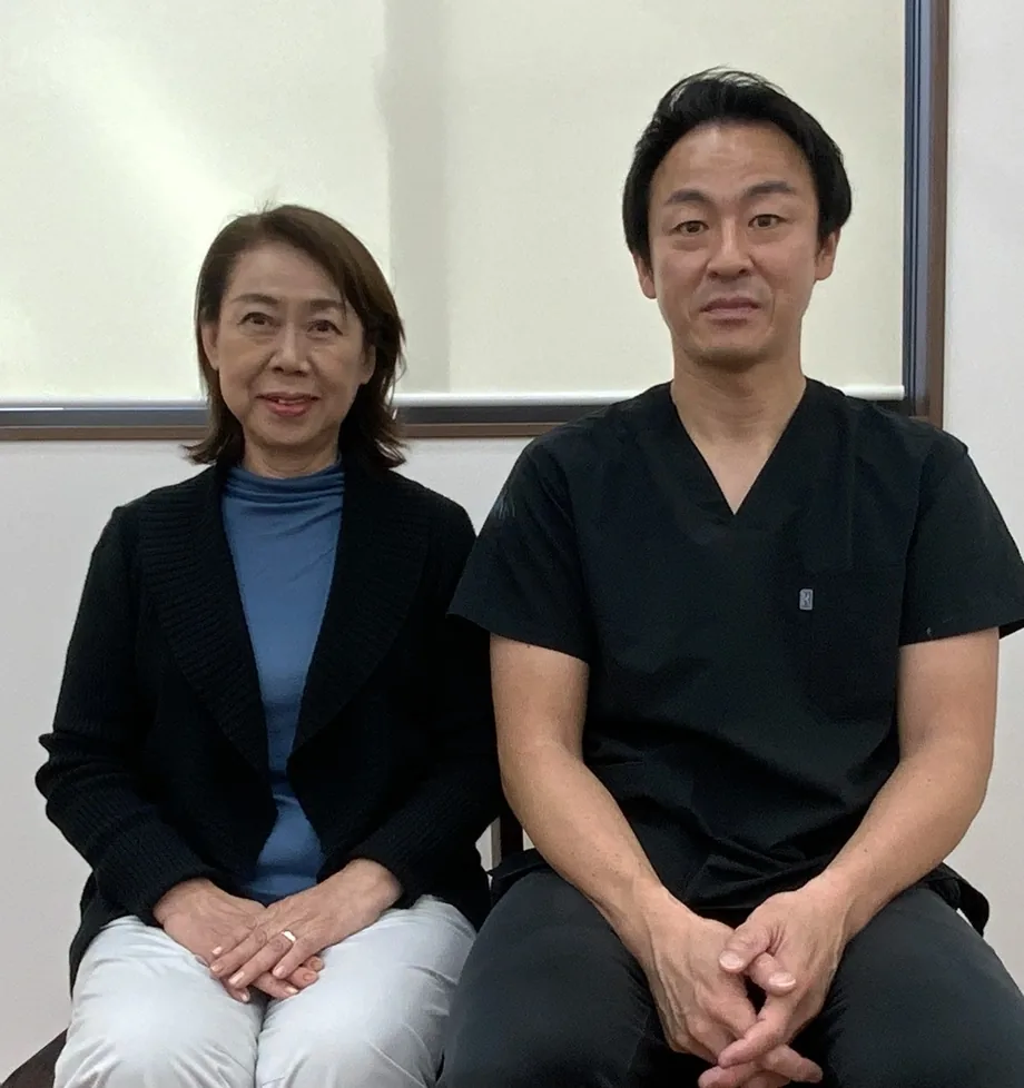 T様と施術者のツーショット写真